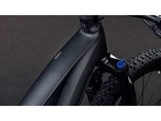 CUBE Reaction Hybrid Pro 800 click to zoom image