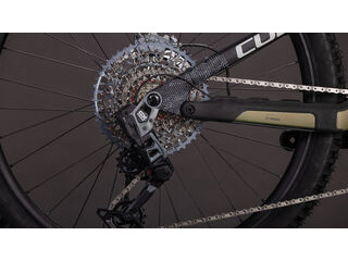 CUBE Stereo Hybrid One77 Hpc Tm 800 click to zoom image