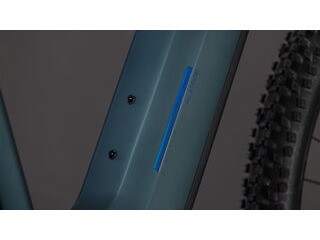 CUBE Reaction Hybrid One 600 click to zoom image