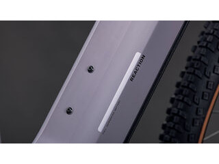 CUBE Reaction Hybrid Performance 600 click to zoom image