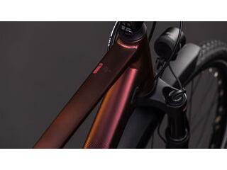 CUBE Kathmandu Pro click to zoom image