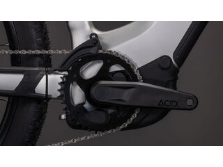 CUBE Reaction Hybrid One 800 click to zoom image