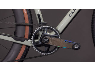 CUBE Nuroad C:62 Slx click to zoom image