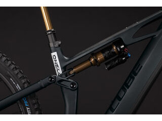 CUBE Stereo Hybrid One44 Hpc At 800 Carbon/white click to zoom image